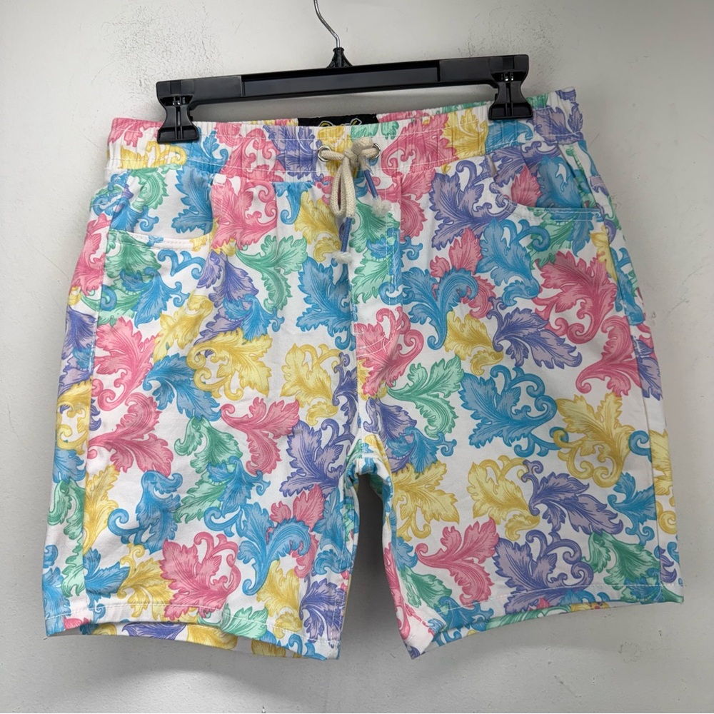 Good Vibes size Medium Men’s Multicolor Pastel Floral Pull On Beach Shorts